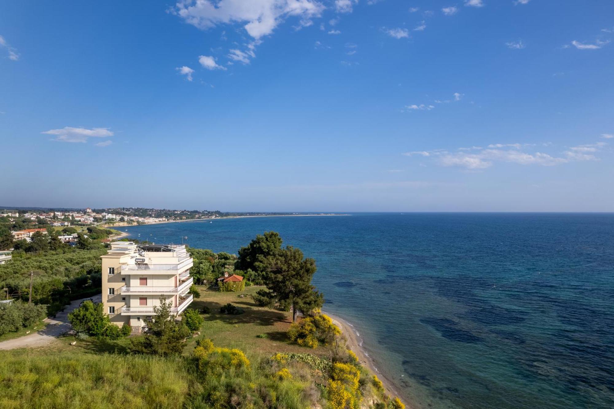 شقة Sunshine House Offering Spectacular Views To Olymp A نيا إيراكليا المظهر الخارجي الصورة